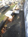 image of grave number 370265